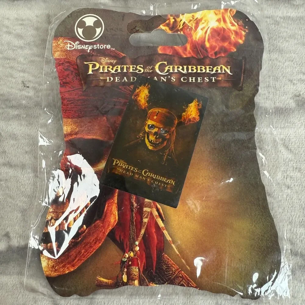 Lot Of 9 Disney Pirates Of The Caribbean Pins McDonalds Toys Tattoos Keychain - Picture 13 of 14